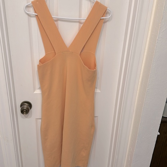 House of Harlow 1960 dress - Picture 2 of 3